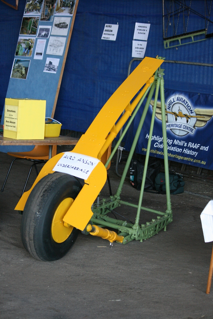Anson undercarriage Nhill Fly In 2012
